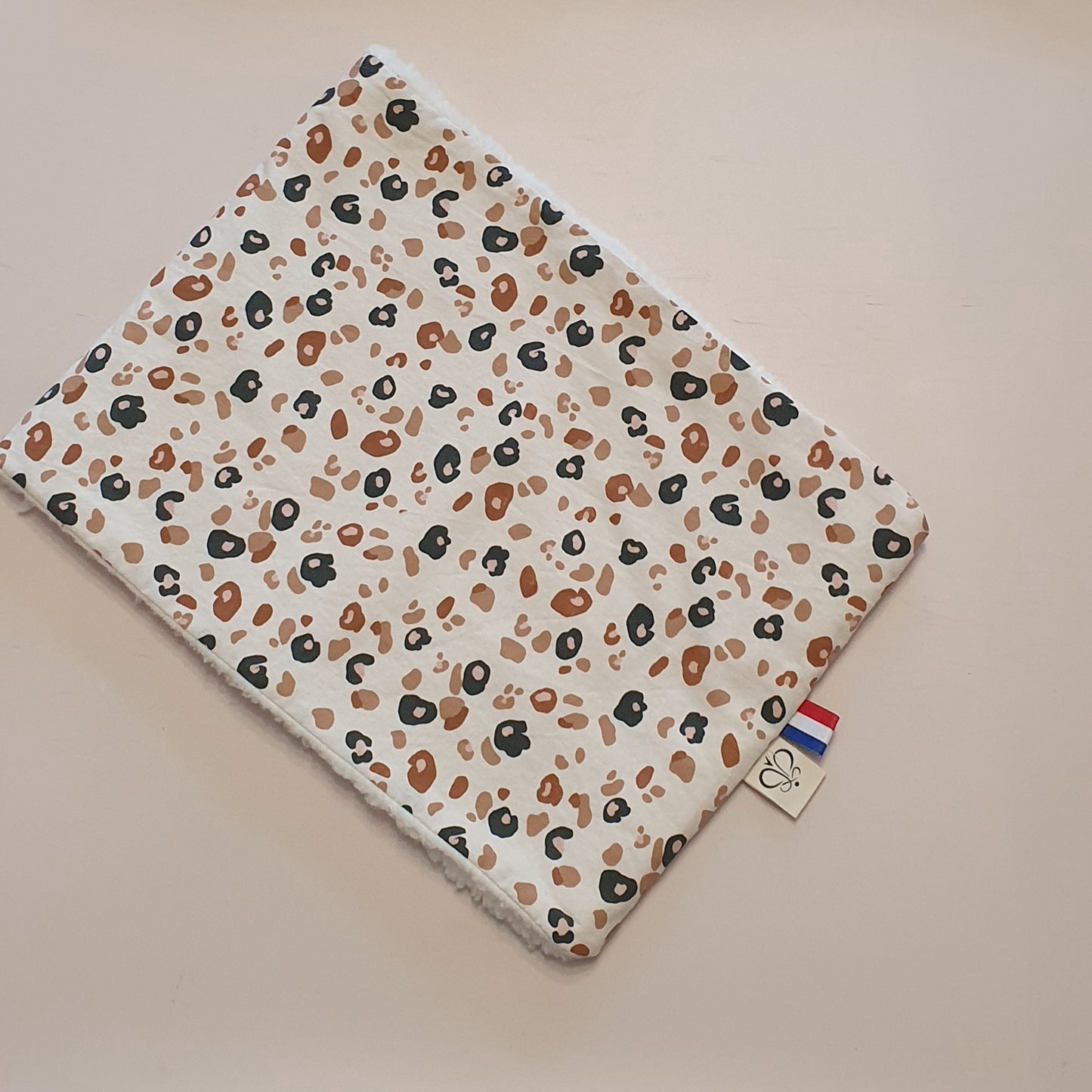 En stock – Snood adulte 30×23 cm motif Graou doublé sherpa