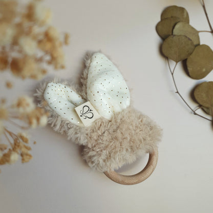 Hochet Toudoux personnalisé – Cadeau de naissance artisanal et sensoriel