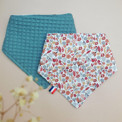 Style et douceur – Bavoir bandana naissance personnalisable