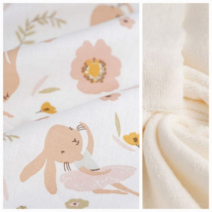 Bavoir bébé sans col personnalisé – Doux, pratique et fait main
