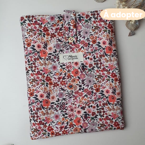 En stock – Housse de livre broché 22×28 cm motif fleuri en coton fait main