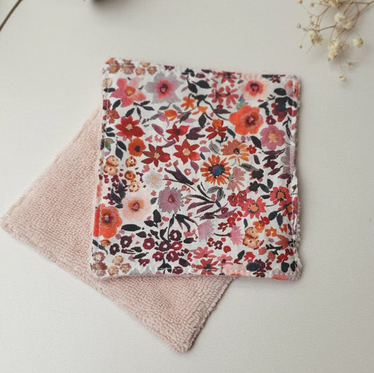 Inspiration – Lingette fleurie (11x10 cm) en coton & éponge bambou rose lavable