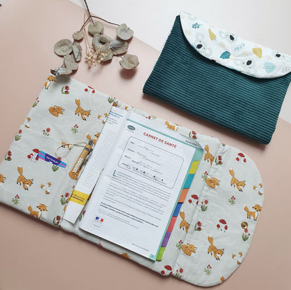 Protège carnet de santé personnalisé – Pratique, élégant et fait main