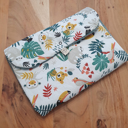 Matelas à langer nomade – Nid d’abeille & coton, pratique et personnalisable