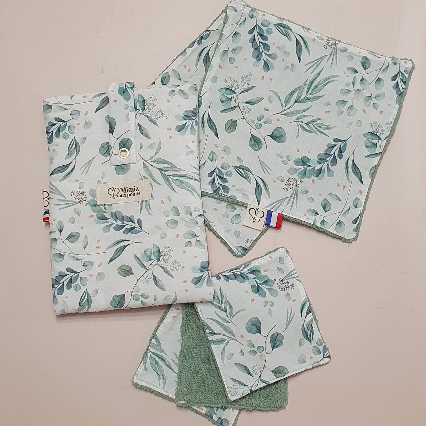 Lot Eucalyptus fait main – Housse livre poche, serviettes & lingettes